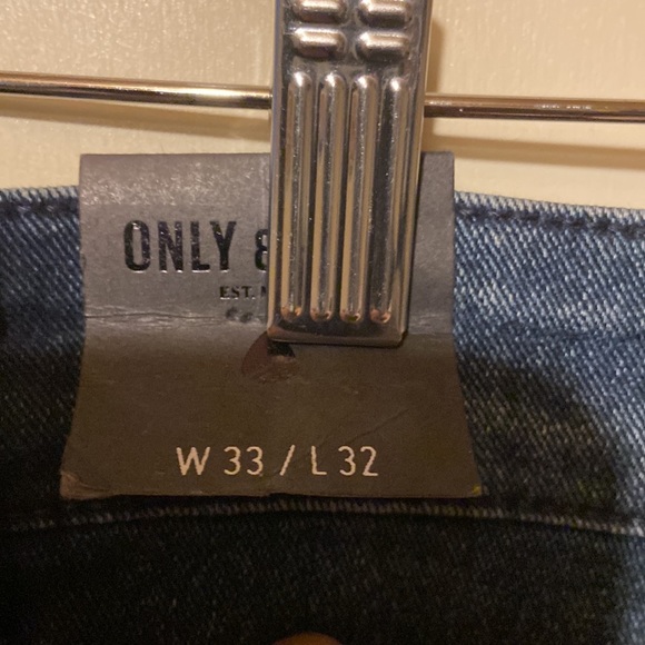 Men’s jeans - Picture 2 of 3